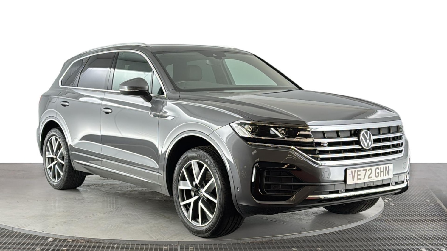 Used Volkswagen Touareg 2023 for sale - 77940345: Photo 2