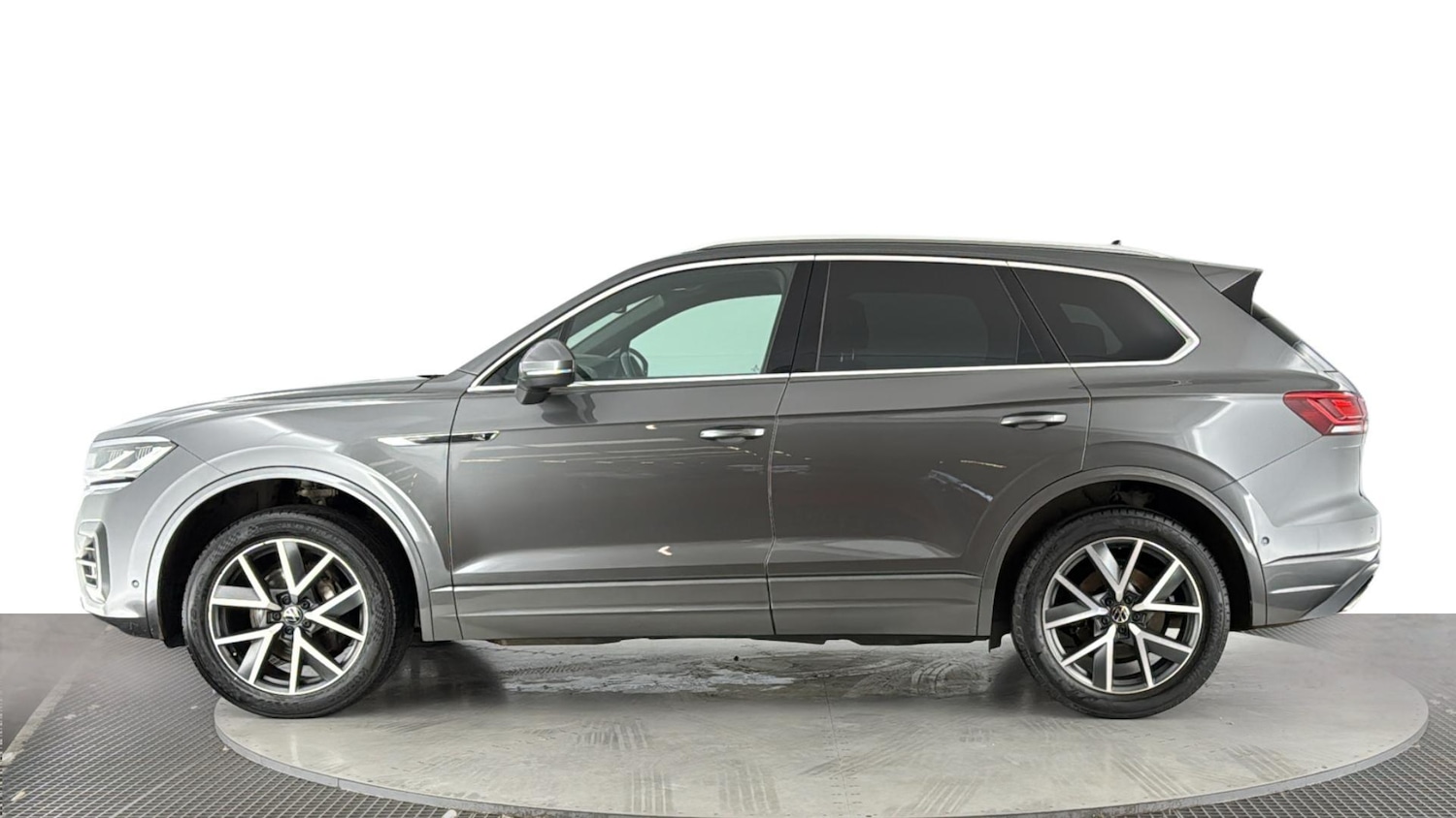 Used Volkswagen Touareg 2023 for sale - 77940345: Photo 7
