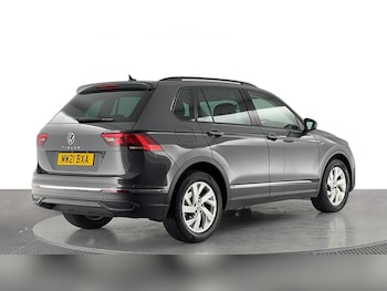 Used Volkswagen Tiguan 2021 for sale - 79441055: Photo