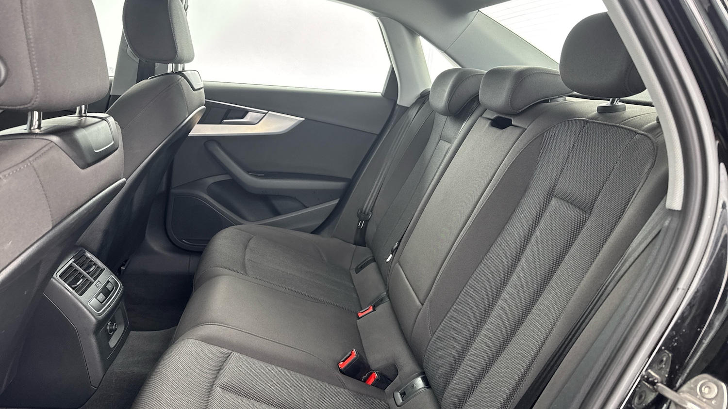 Used Audi A4 2022 for sale - 76037401: Photo 14