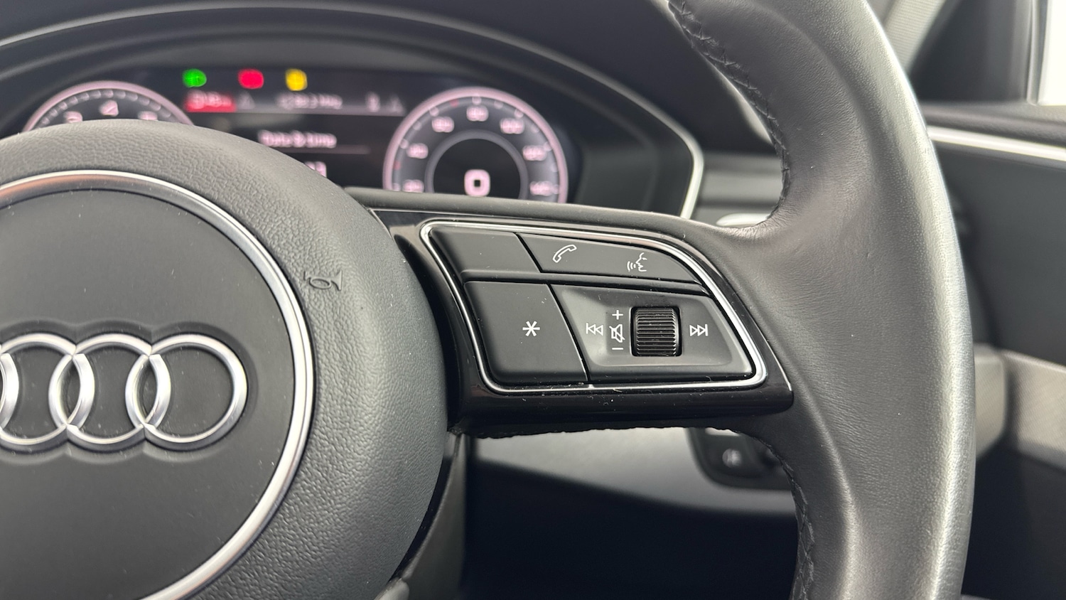 Used Audi A4 2022 for sale - 76037401: Photo 23