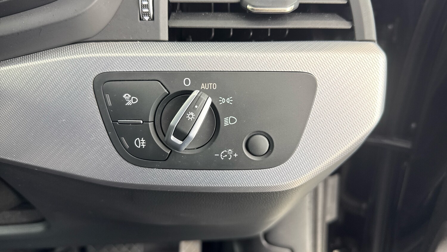 Used Audi A4 2022 for sale - 76037401: Photo 25