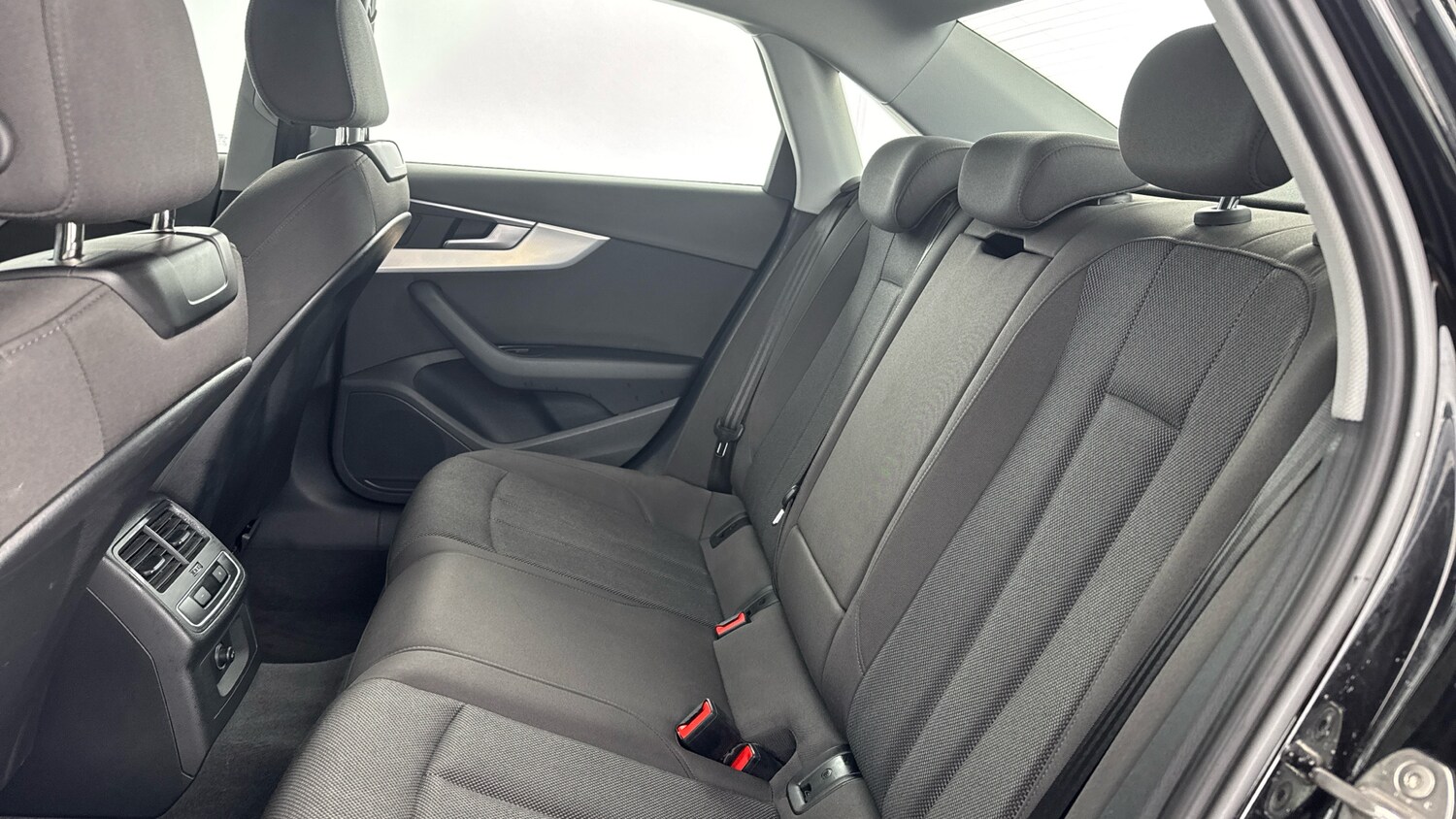 Used Audi A4 2022 for sale - 76037401: Photo 49