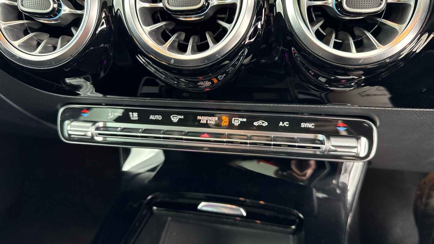 Used Mercedes-Benz CLA for sale - 78156670: Photo 30