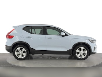 Used Volvo XC40 2023 for sale - 76093394: Photo 3