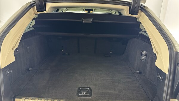 Used BMW 5 Series 2022 for sale - 76268054: Photo 50