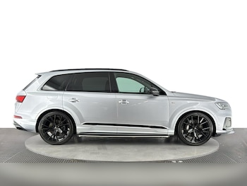Used Audi Q7 2020 for sale - 77940351: Photo