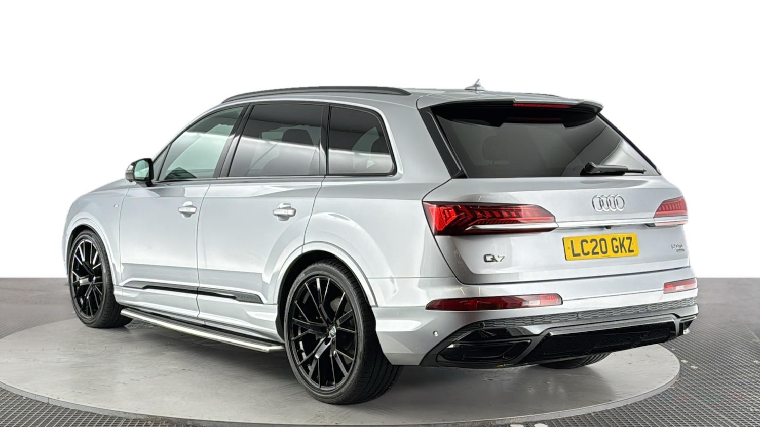 Used Audi Q7 2020 for sale - 77940351: Photo 6