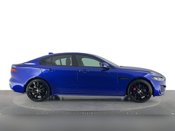 Used Jaguar XE 2020 for sale - 79496459: Photo