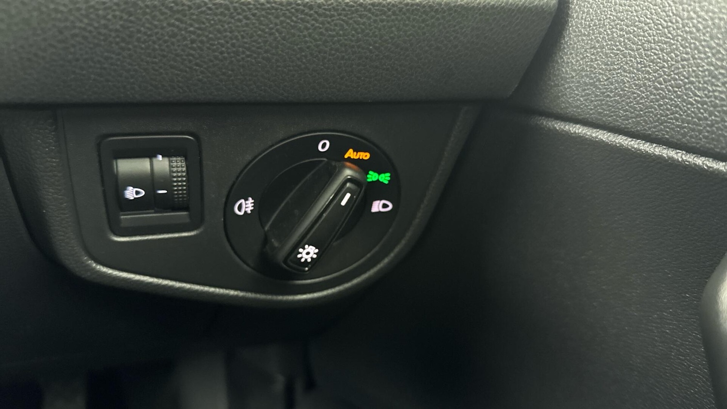 Used Volkswagen Polo 2023 for sale - 77854184: Photo 24