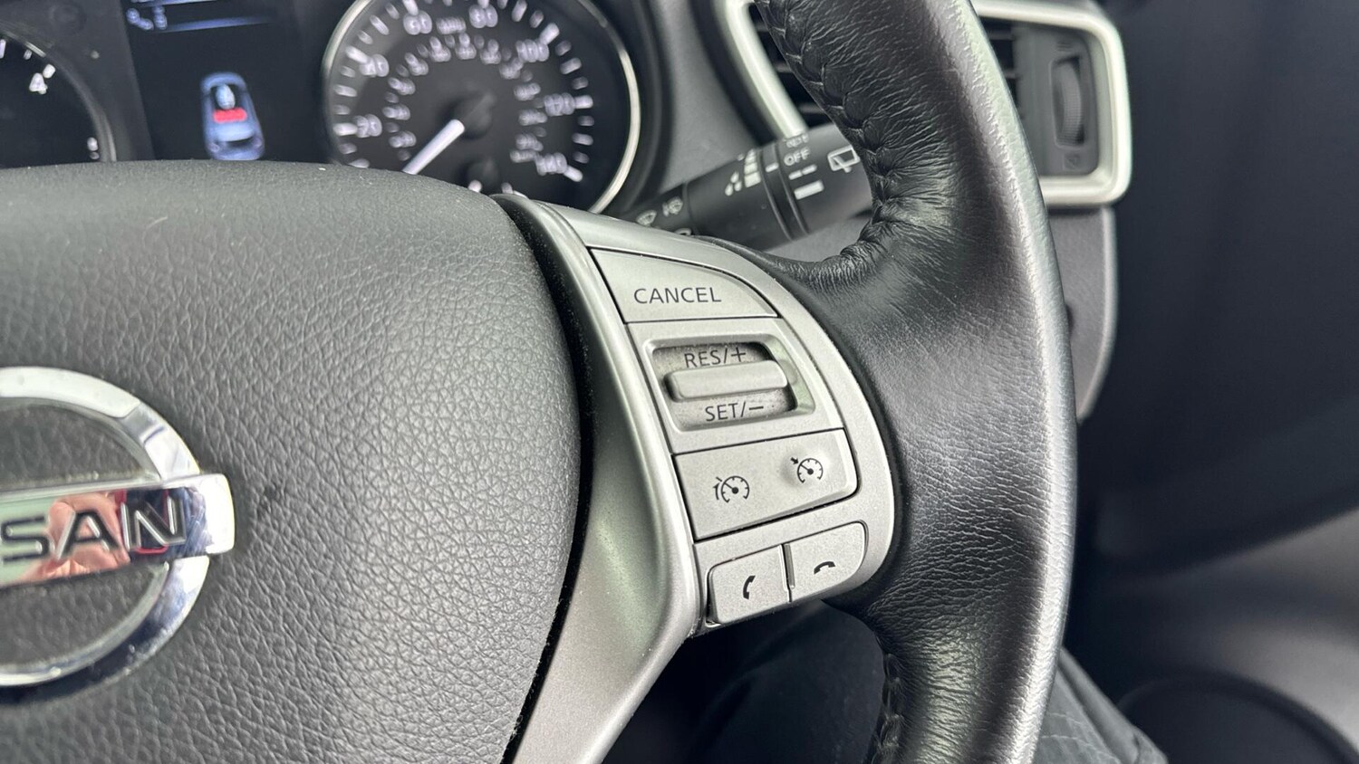 Used Nissan X-Trail 2017 for sale - 77839004: Photo 17