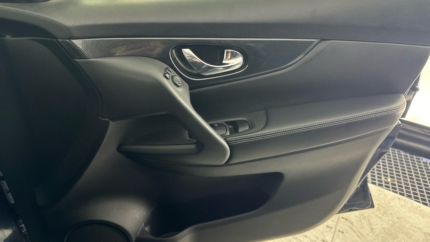 Used Nissan X-Trail 2017 for sale - 77839004: Photo 25