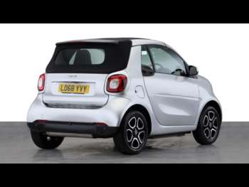 Used smart fortwo 2018 for sale - 75096604: Photo