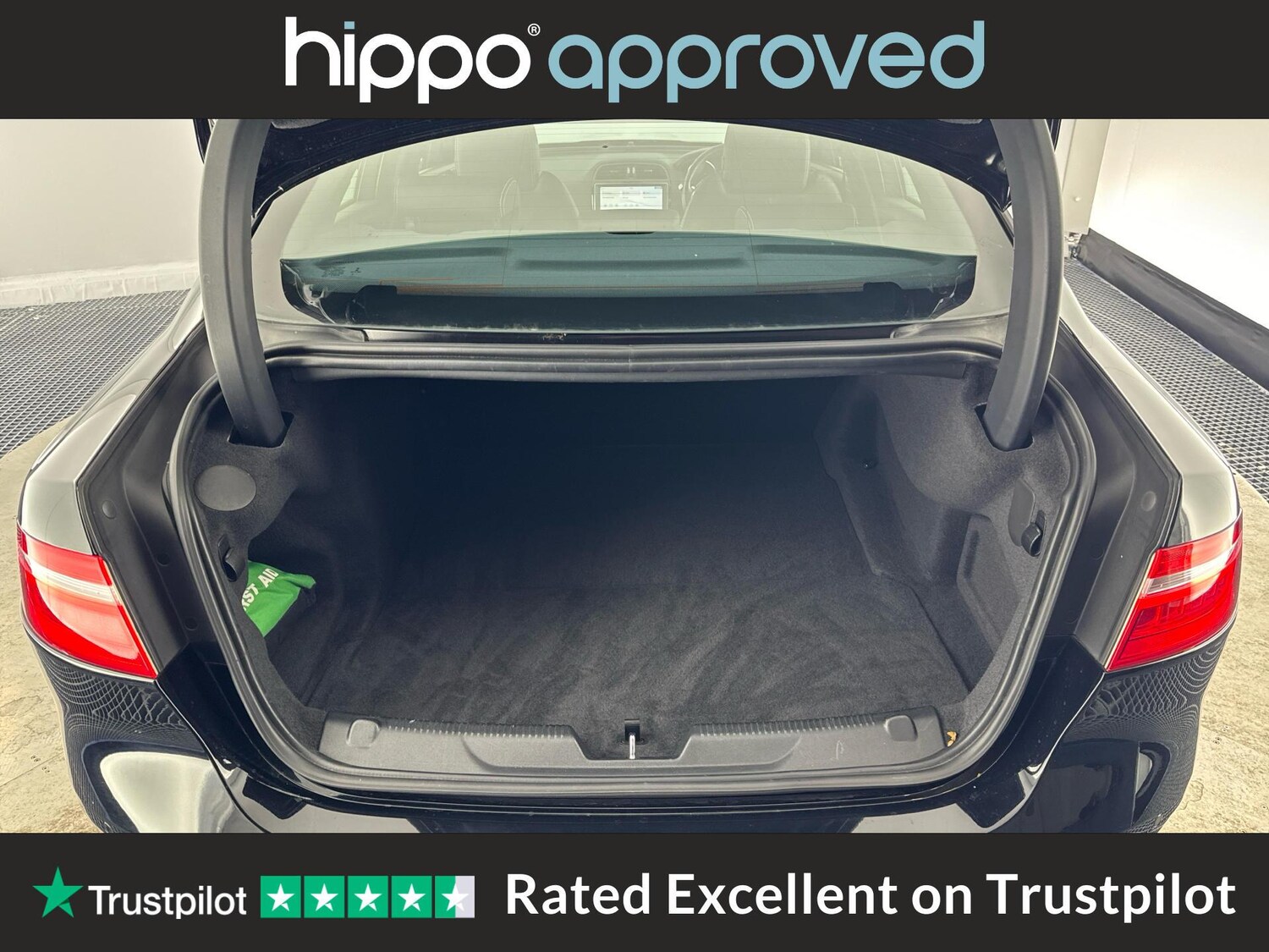 Used Jaguar XE 2019 for sale - 76658516: Photo 15