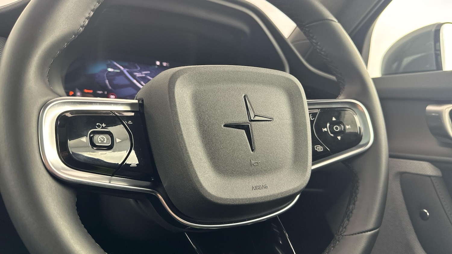 Used Polestar Polestar 2 2025 for sale - 77410865: Photo 40