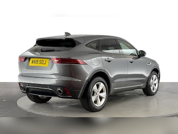 Used Jaguar E-Pace 2019 for sale - 75381839: Photo