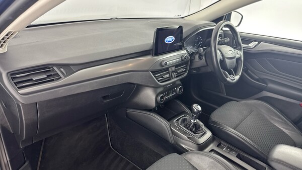 Used Ford Focus 2019 for sale - 76133842: Photo 44