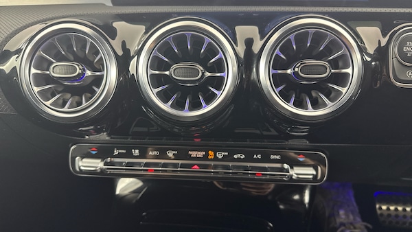 Used Mercedes-Benz CLA 2023 for sale - 76133823: Photo 19