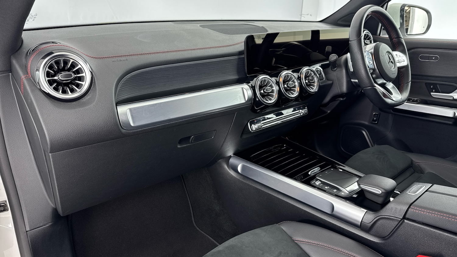 Used Mercedes-Benz EQB 2023 for sale - 76119811: Photo 10