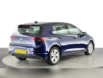 Used Volkswagen Golf 2024 for sale - 79316336: Photo