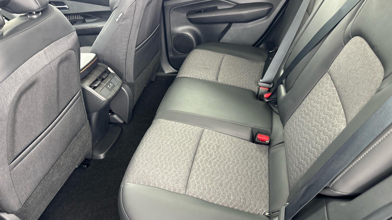 Used Nissan ARIYA 2024 for sale - 77279388: Photo 14