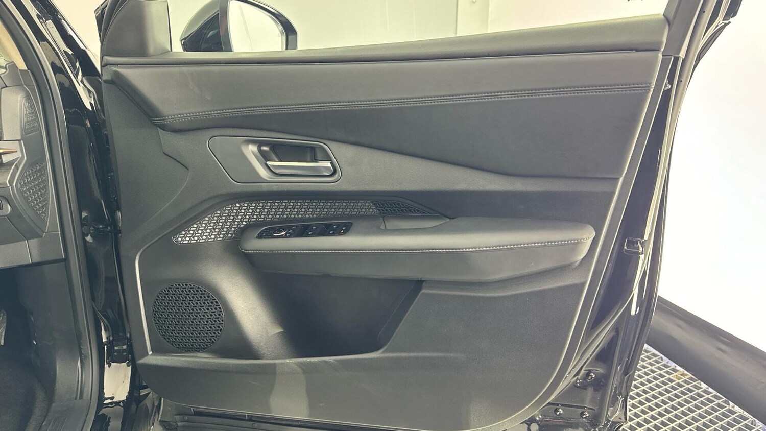 Used Nissan ARIYA 2024 for sale - 77279388: Photo 25