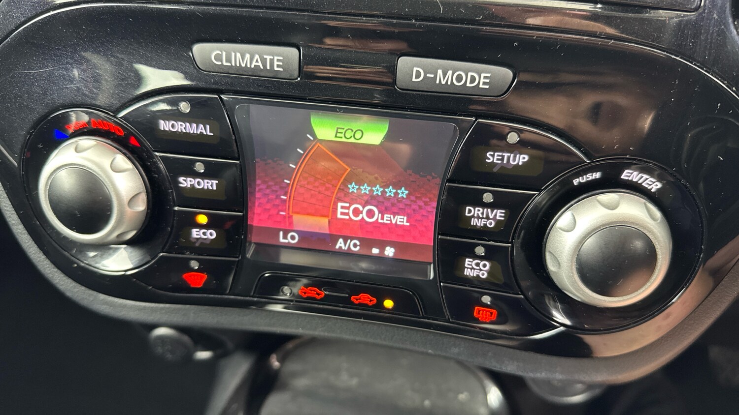 Used Nissan Juke 2019 for sale - 76010877: Photo 19