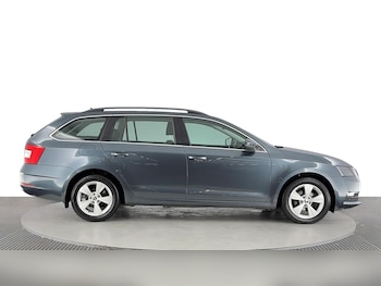 Used Skoda Octavia 2018 for sale - 75469996: Photo