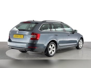 Used Skoda Octavia 2018 for sale - 75469996: Photo