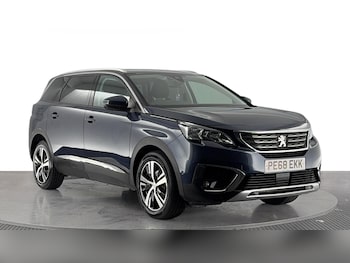 Used Peugeot 5008 2018 for sale - 79601020: Photo