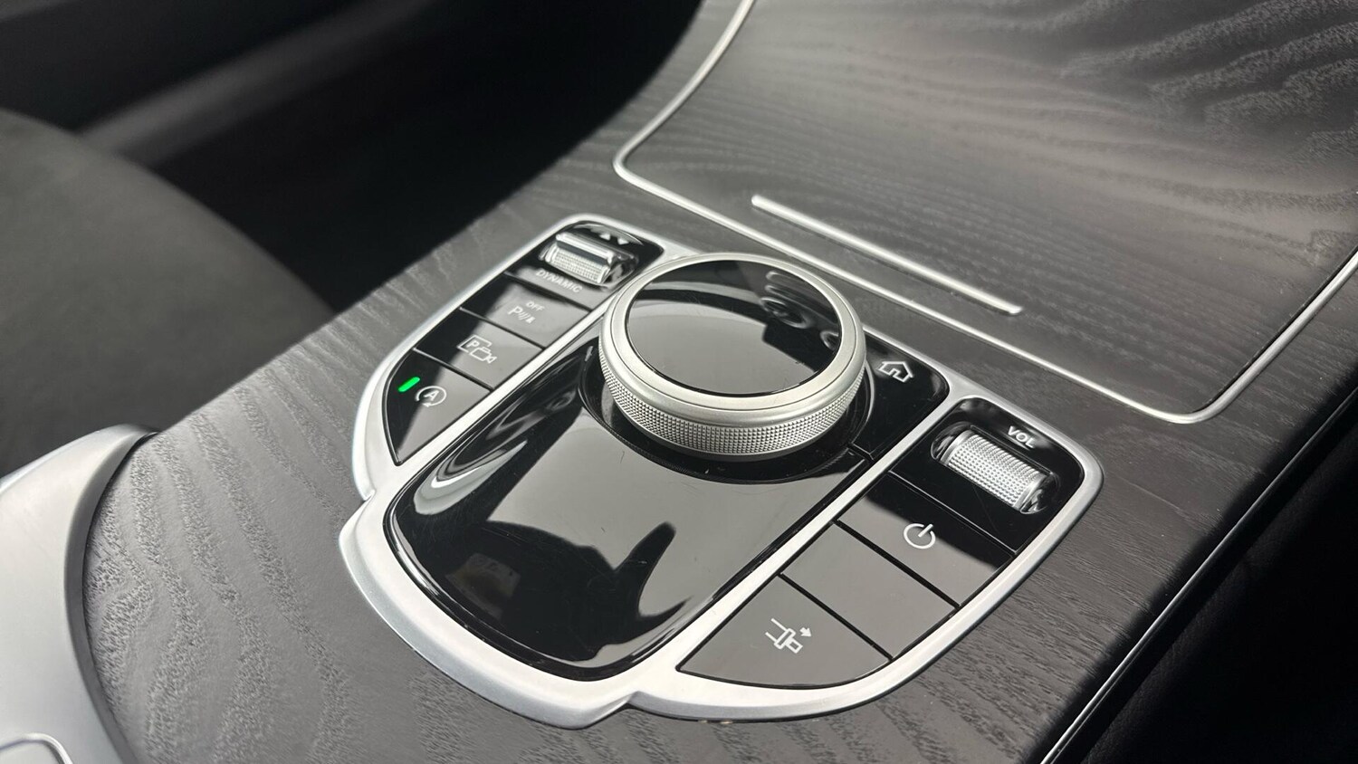 Used Mercedes-Benz C Class 2020 for sale - 77882058: Photo 17