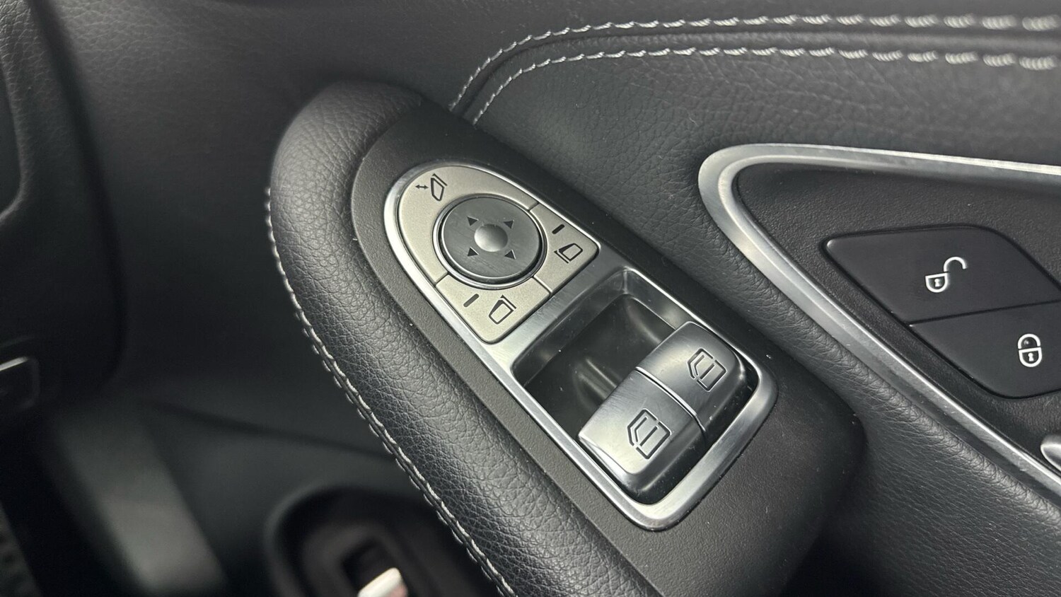 Used Mercedes-Benz C Class 2020 for sale - 77882058: Photo 29