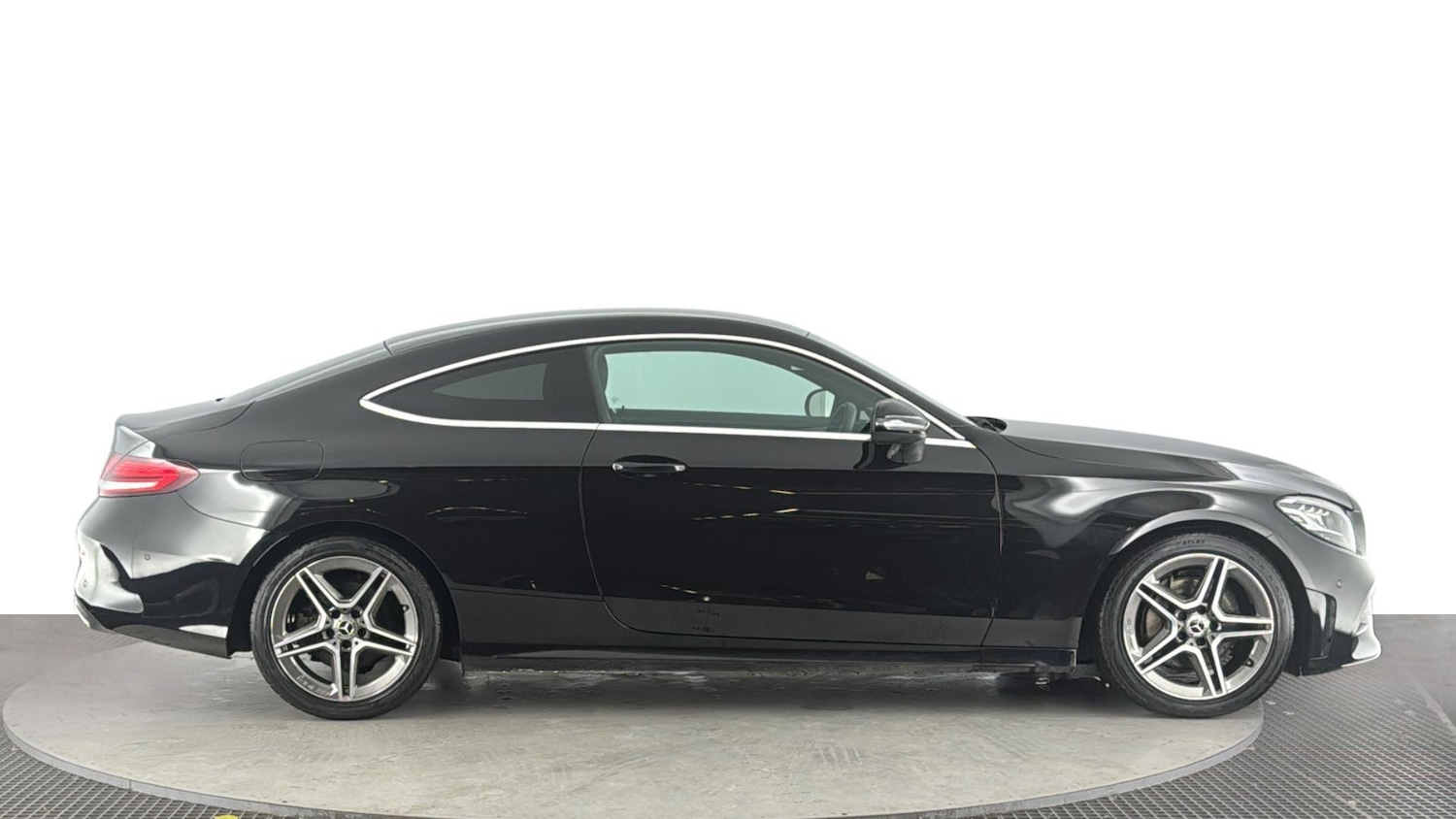 Used Mercedes-Benz C Class 2020 for sale - 77882058: Photo 3