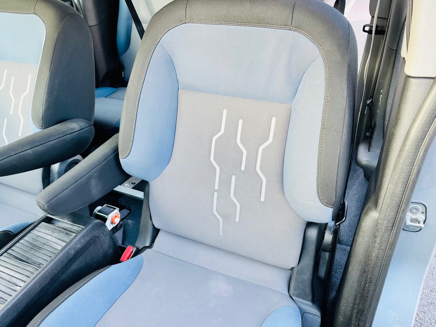 Used Peugeot Partner Tepee 2012 for sale - 78054306: Photo 37