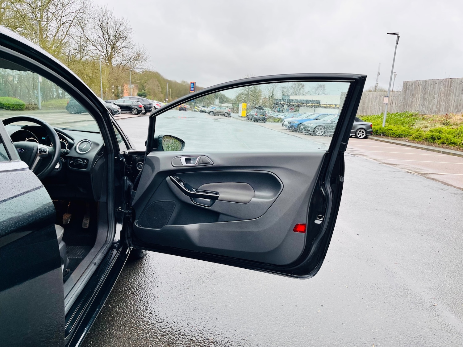 Used Ford Fiesta 2017 for sale - 78011380: Photo 14