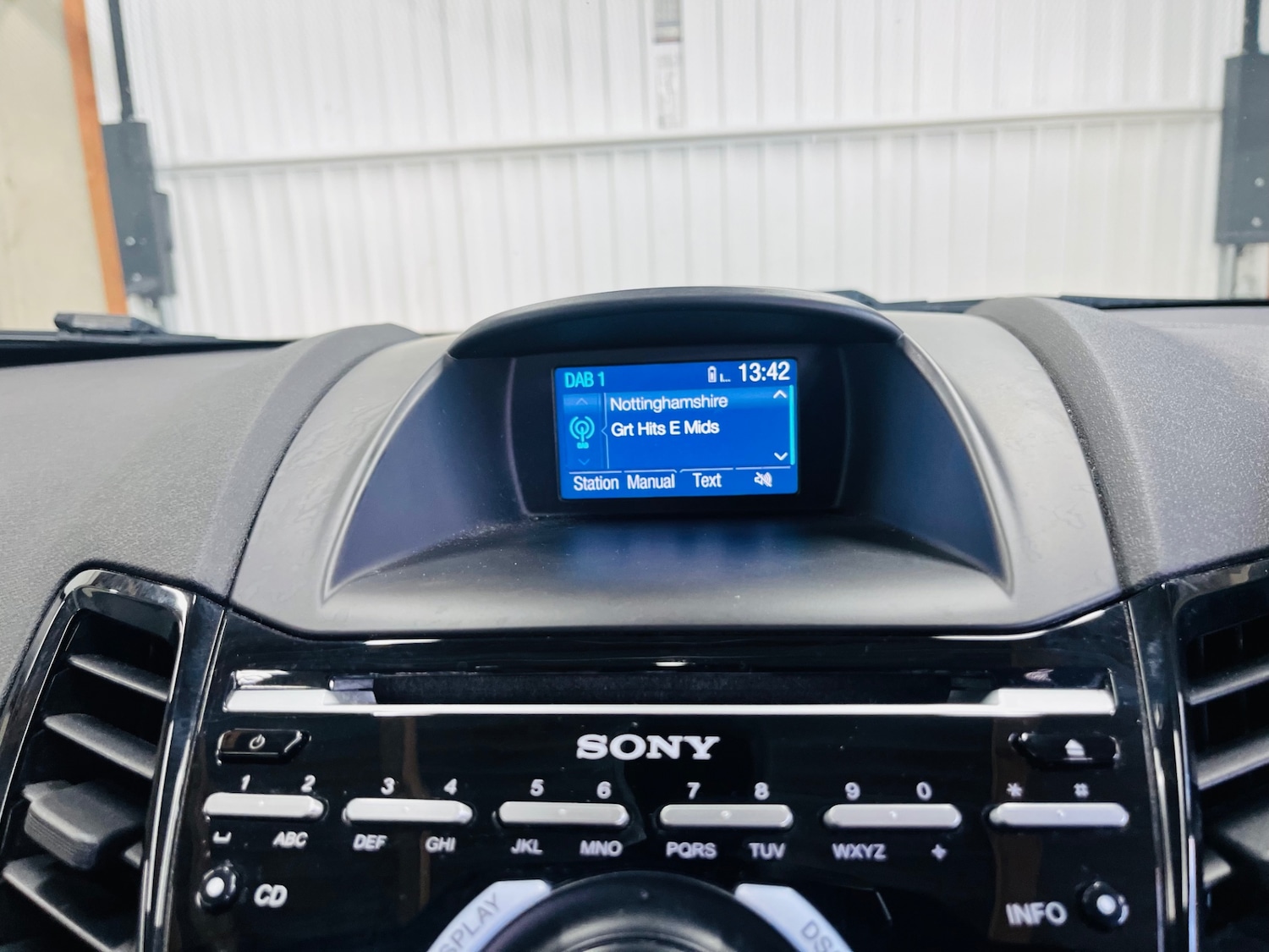 Used Ford Fiesta 2017 for sale - 78011380: Photo 24