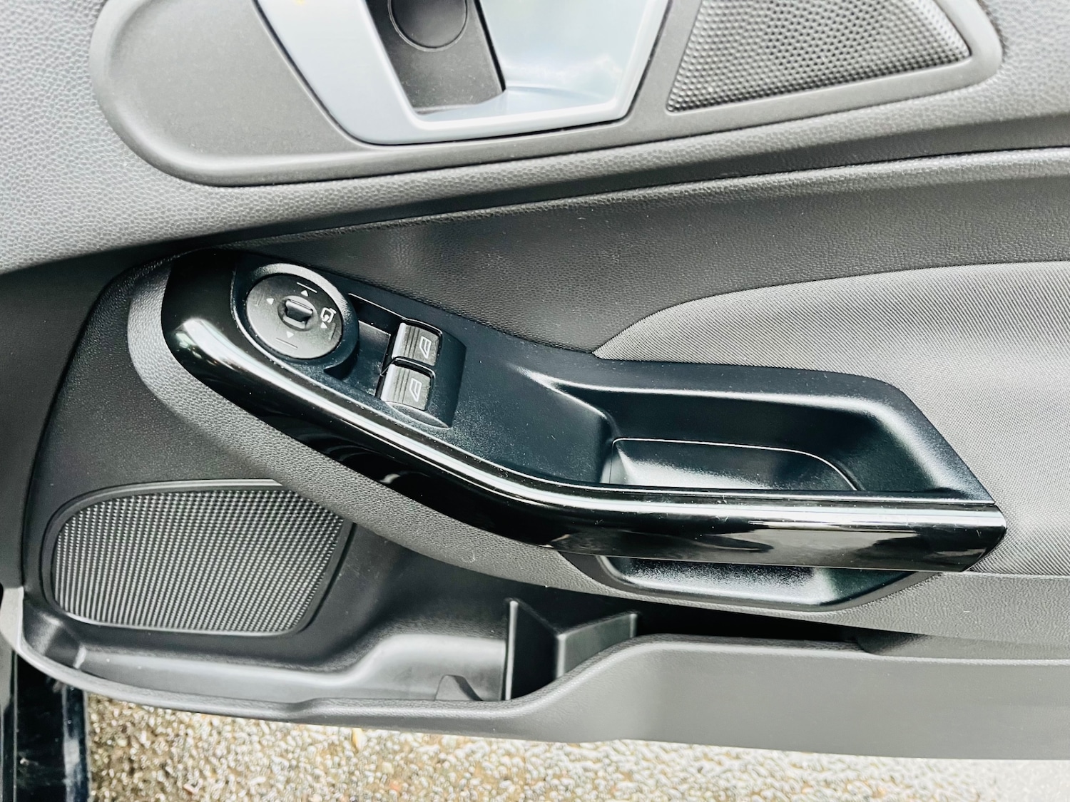 Used Ford Fiesta 2017 for sale - 78028403: Photo 14