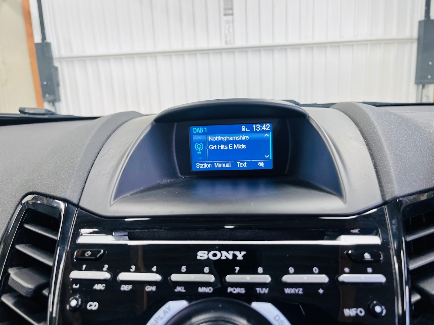 Used Ford Fiesta 2017 for sale - 78028403: Photo 26