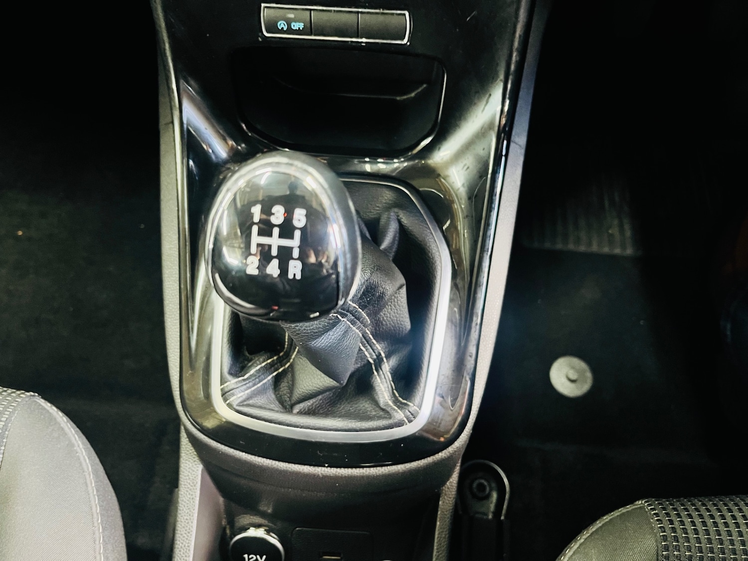 Used Ford Fiesta 2017 for sale - 78028403: Photo 29