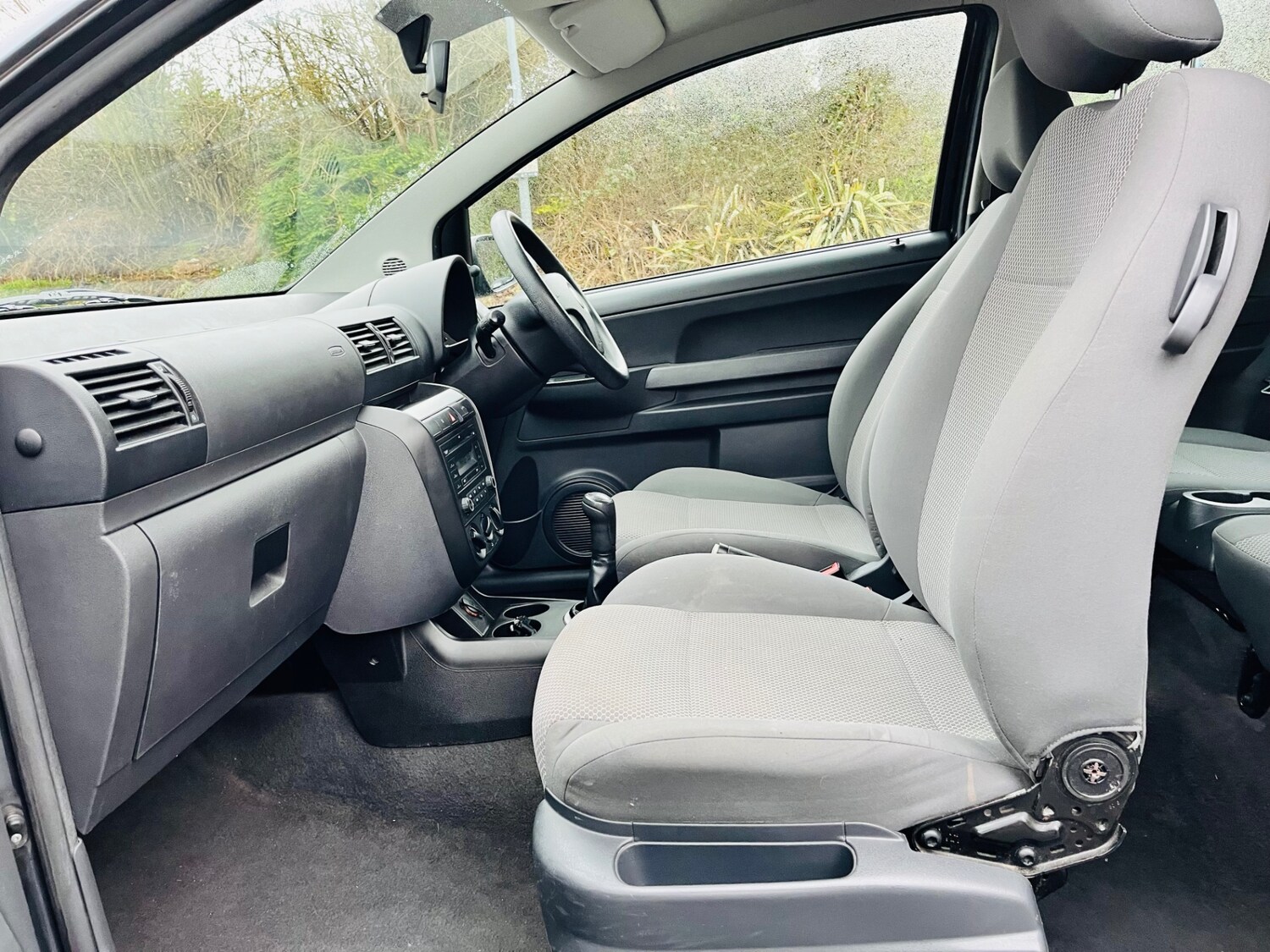 Used Volkswagen Fox 2010 for sale - 78039381: Photo 32