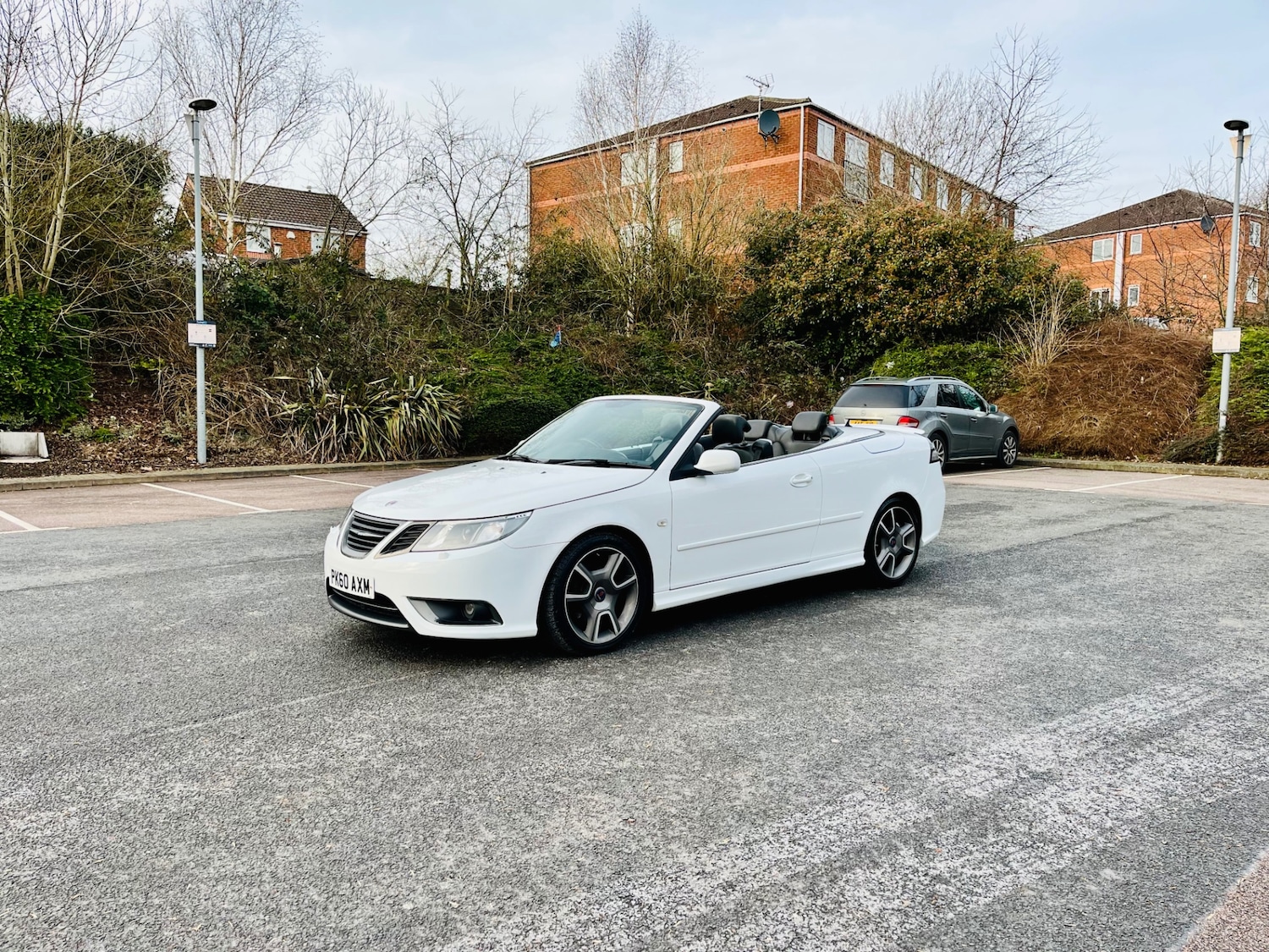 Used Saab 9-3 2010 for sale - 78027357: Photo 3