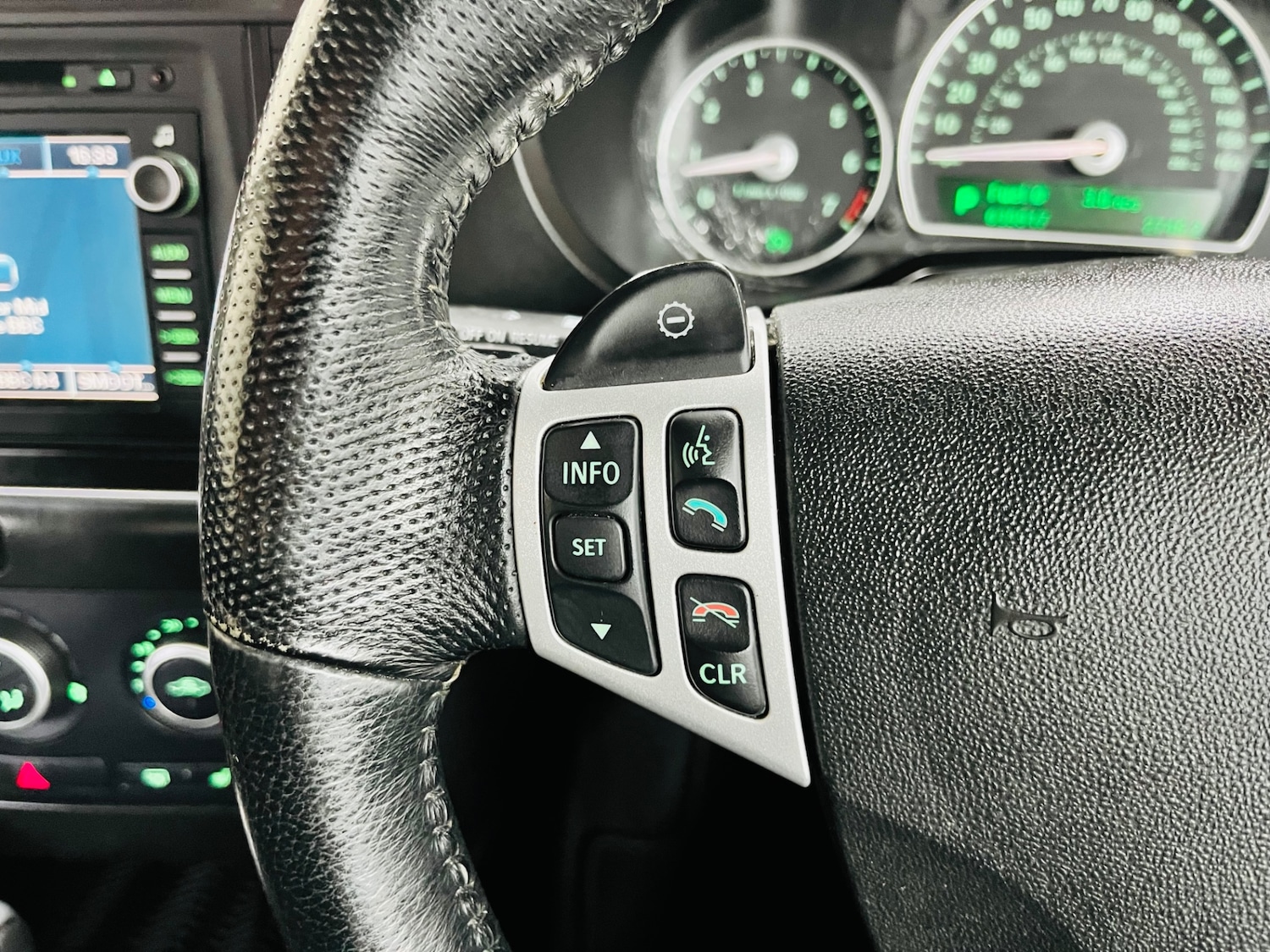 Used Saab 9-3 2010 for sale - 78027357: Photo 30