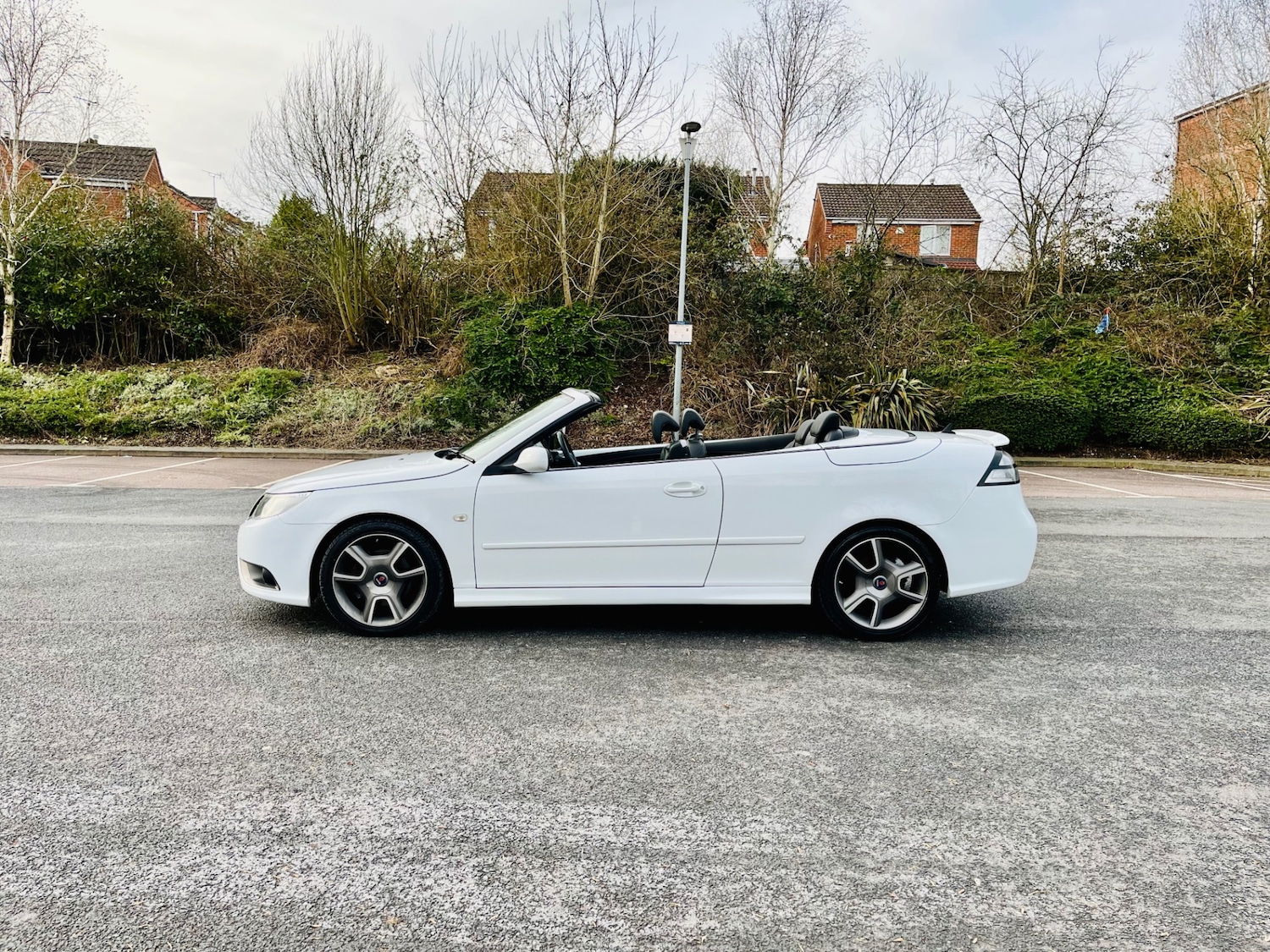 Used Saab 9-3 2010 for sale - 78027357: Photo 4