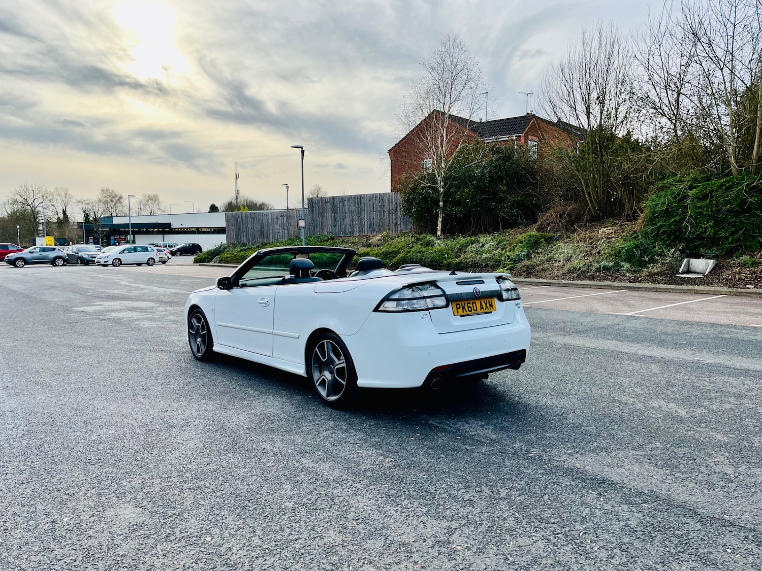 Used Saab 9-3 2010 for sale - 78027357: Photo 5