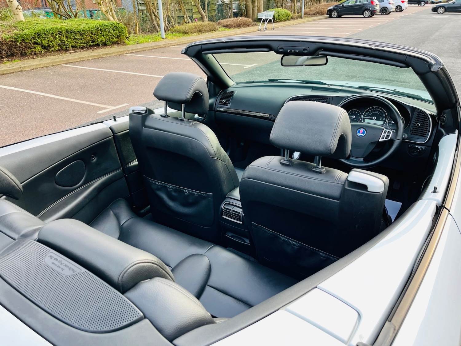 Used Saab 9-3 2010 for sale - 78027357: Photo 9