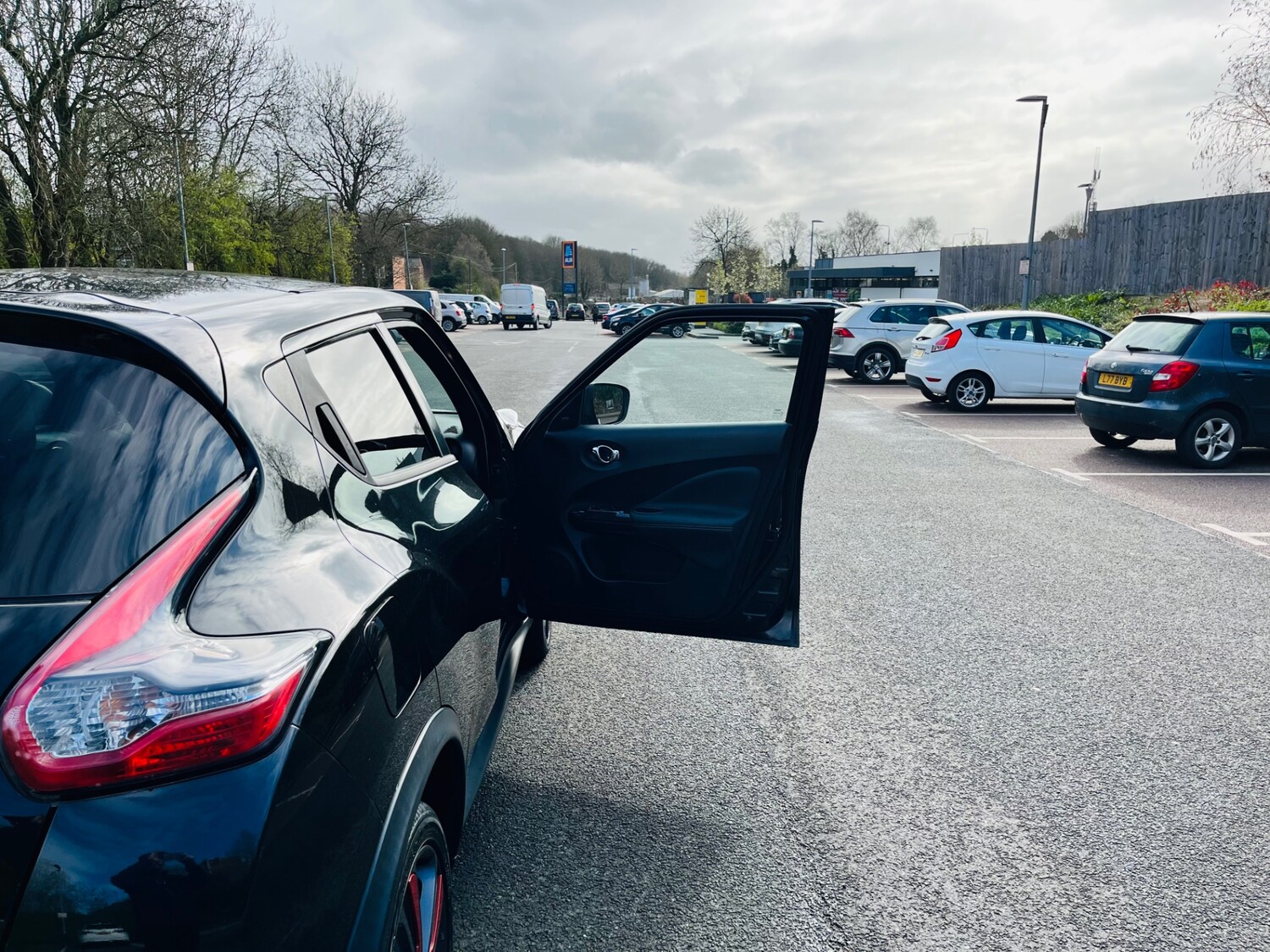 Used Nissan Juke 2015 for sale - 78028185: Photo 14