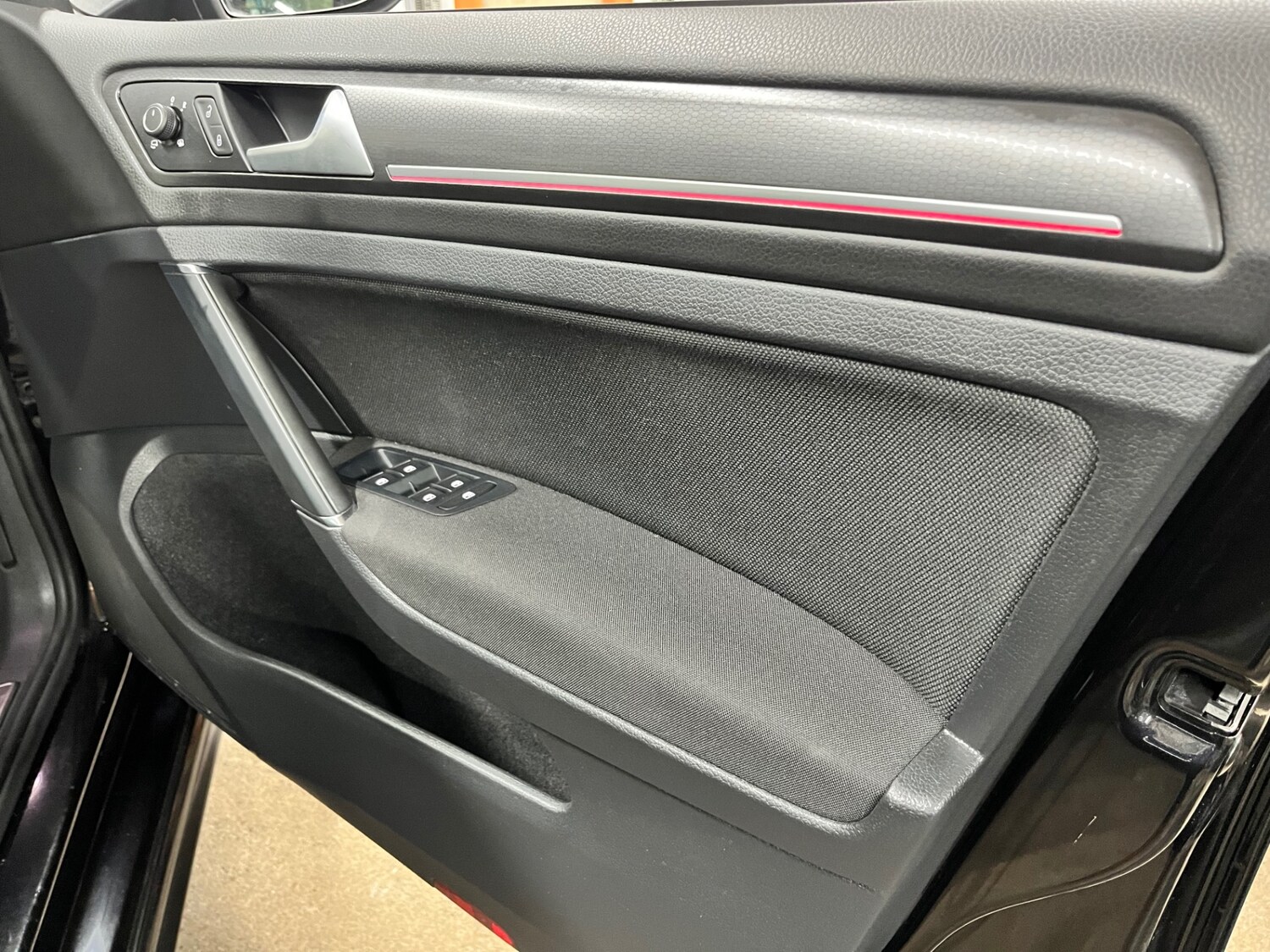 Used Volkswagen Golf 2025 for sale - 78025325: Photo 39