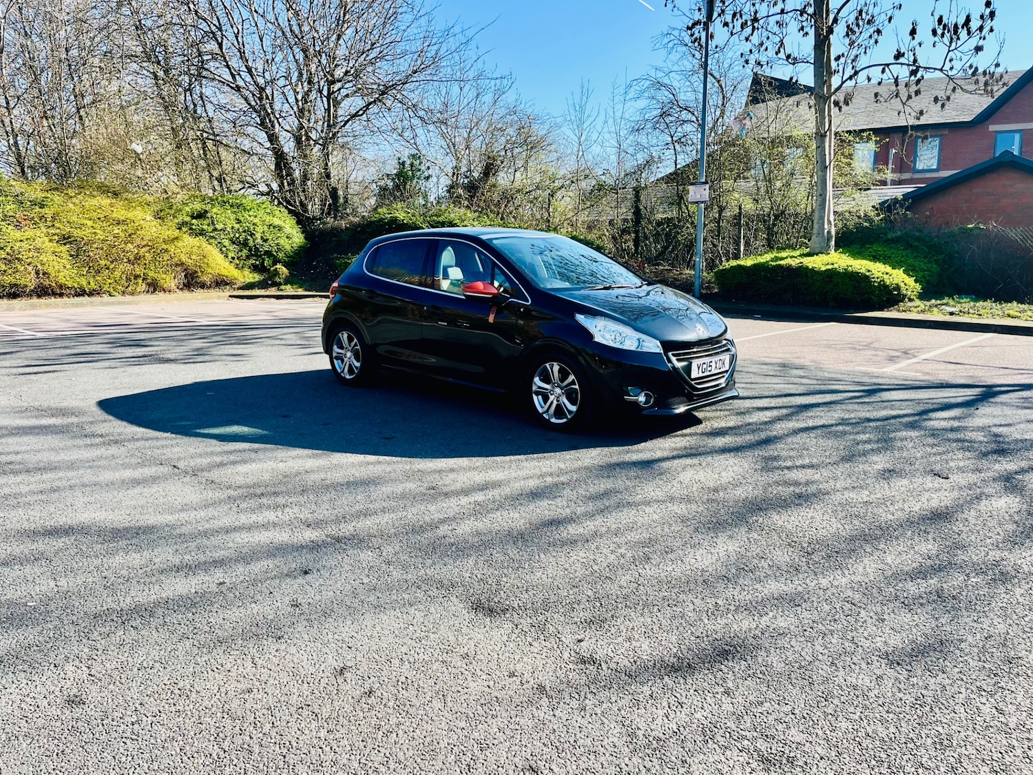 Used Peugeot 208 2015 for sale - 78028040: Photo 1