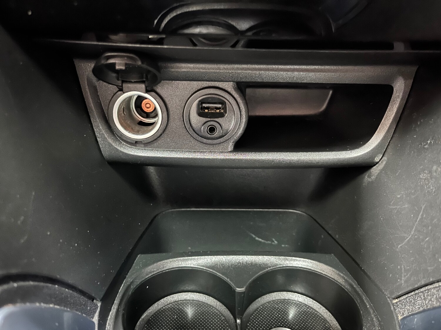 Used Peugeot 208 2015 for sale - 78028040: Photo 29