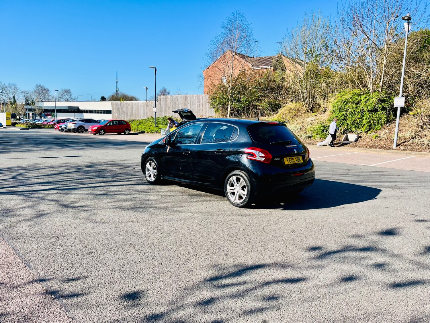 Used Peugeot 208 2015 for sale - 78028040: Photo 7